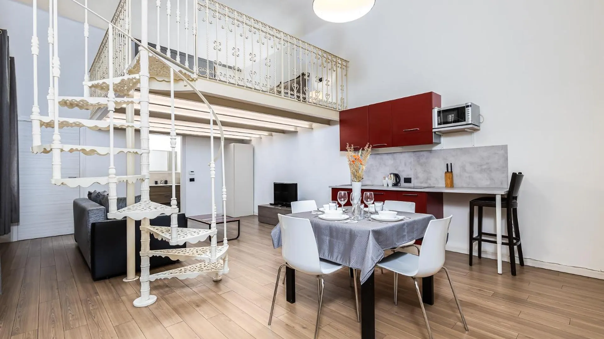 Elegant Studio Apartment In Central Budapest Hungary
